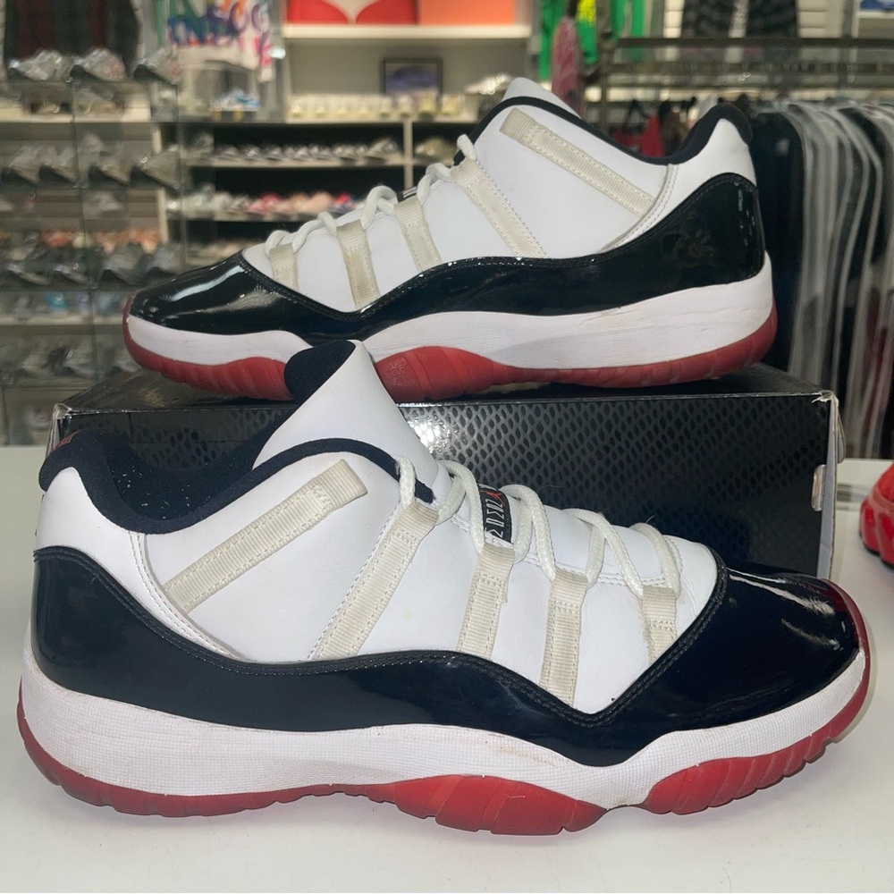 Air Jordan 11 Retro Low 'Concord-Bred' - lightly worn